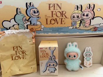 Popmart Labubu The Monster Pin for Love  Figurine I