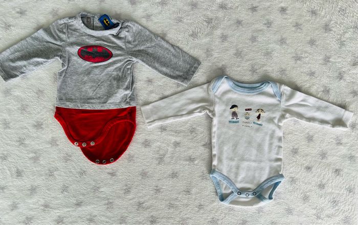 2 bodies manches longues 1mois