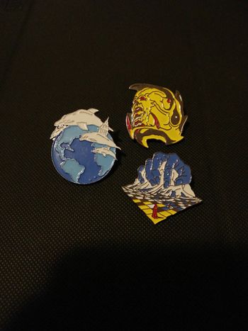 Lot de 3 Pin's Signés Wojtek Siudmak pour Pocket