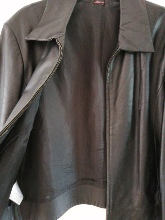 Veste cuir noir - photo numéro 3