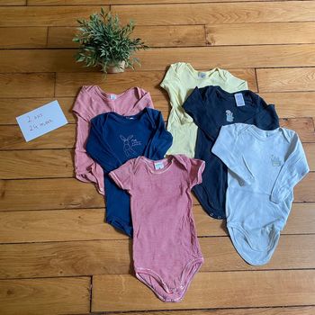 Lot de body Petit Bateau 2 ans / 24 mois