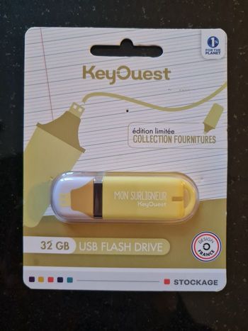 Clé USB 32 Go KeyOuest Neuve – Originale surligneur
