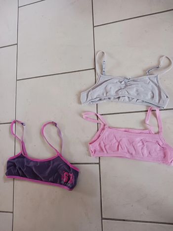 3 brassières