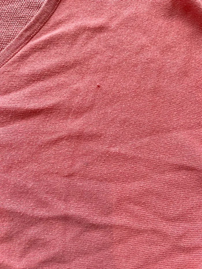 Pull léger manches 3/4 rose col V - photo numéro 5