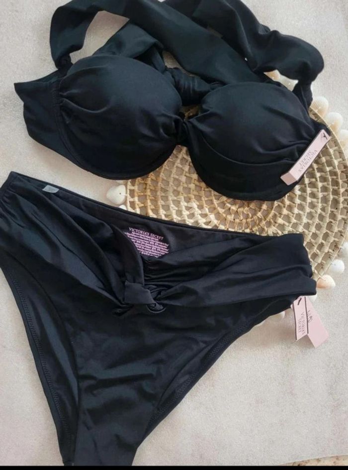 Maillot de bain Victoria's secret Taille M Neuf avec etiquette