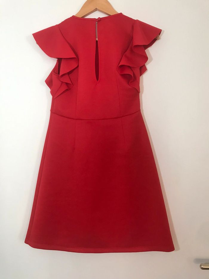 Robe rouge chic - photo numéro 4