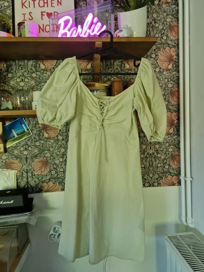 Robe H&M xs - photo numéro 2
