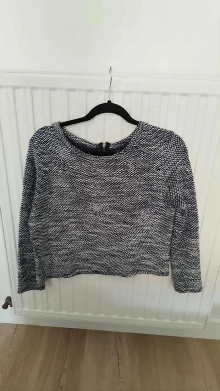 Pull noir chiné