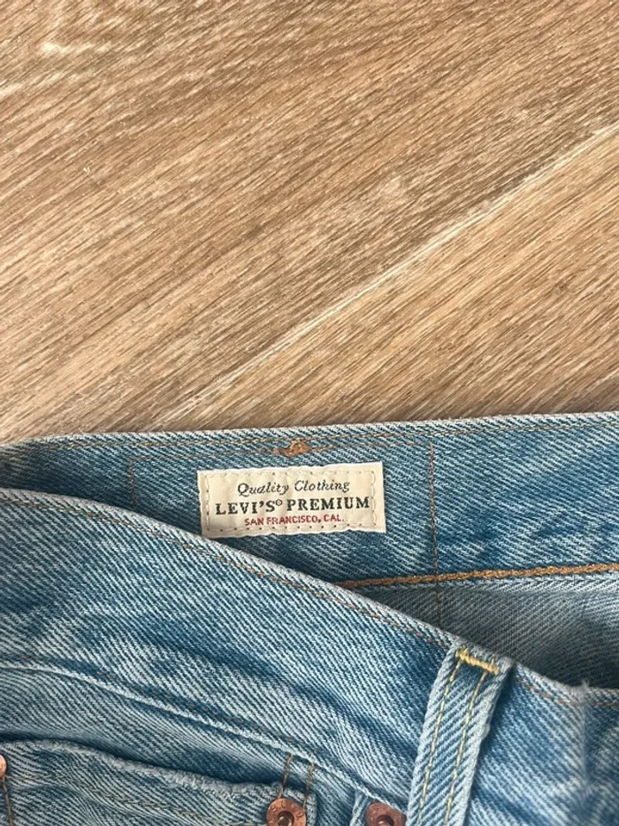 Jean clair Levi’s vintage W30 L32 | droit, unisexe - photo numéro 4