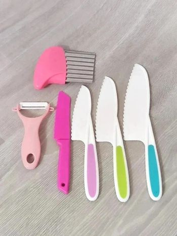 Ensemble de cuisine 6 pièces pour enfant neuf