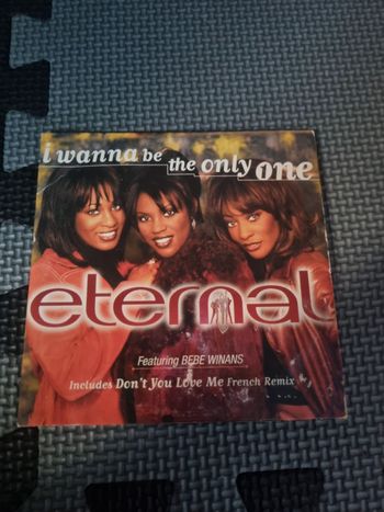 Cd 2 titres Eternal