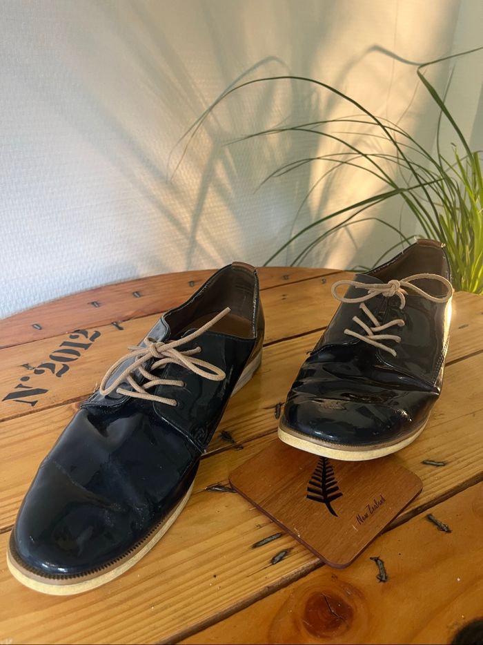 Chaussures 42 - photo numéro 2