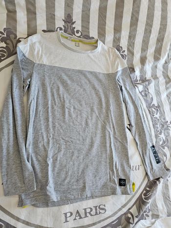 Haut Décathlon mangues taille S