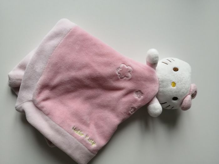 doudou hello kitty - photo numéro 7
