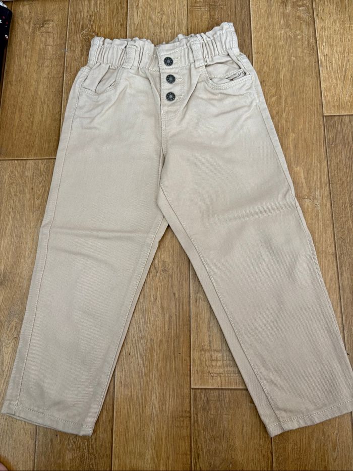 Jean’s, taille 4 ans.