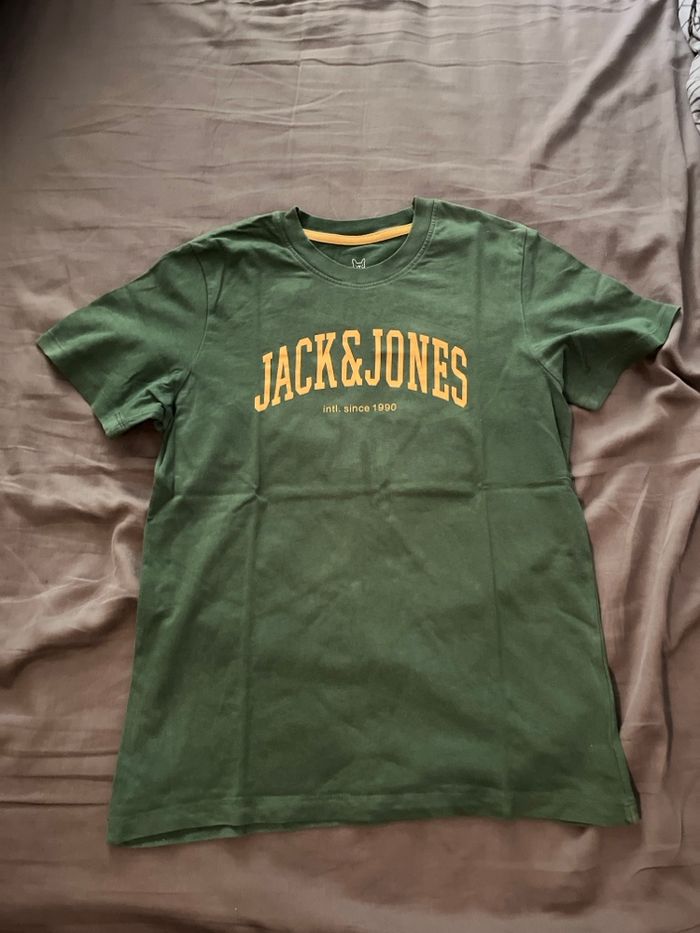 T-shirt Jack & Jones vert classique 👕 - photo numéro 2