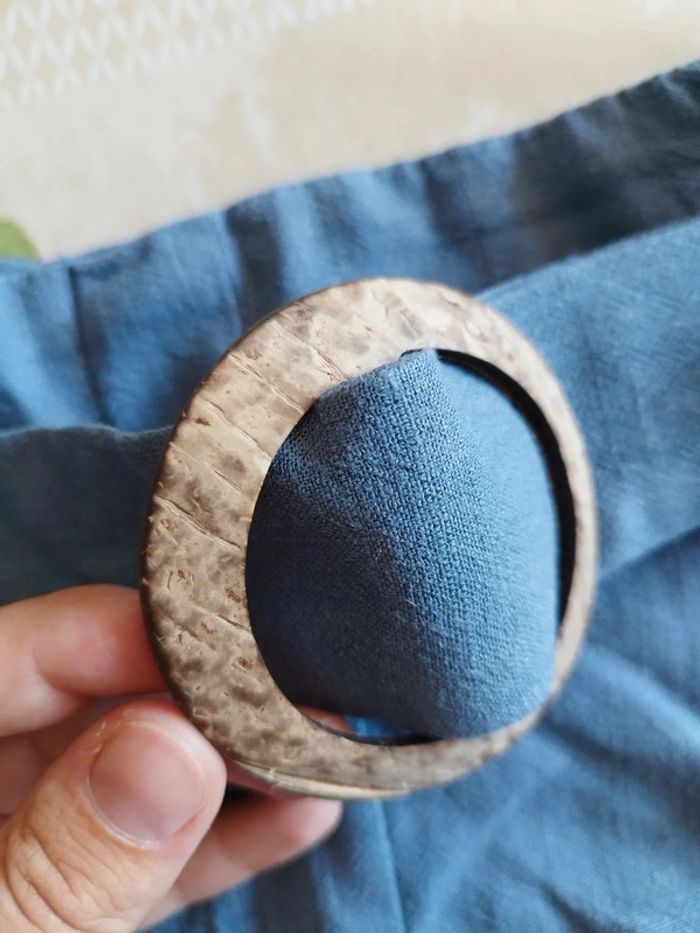 Superbe short bleu joli détail avec la boucle en bois à la ceinture New Look taille 38 - photo numéro 2
