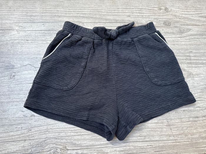 Short TAO 8ans TBE