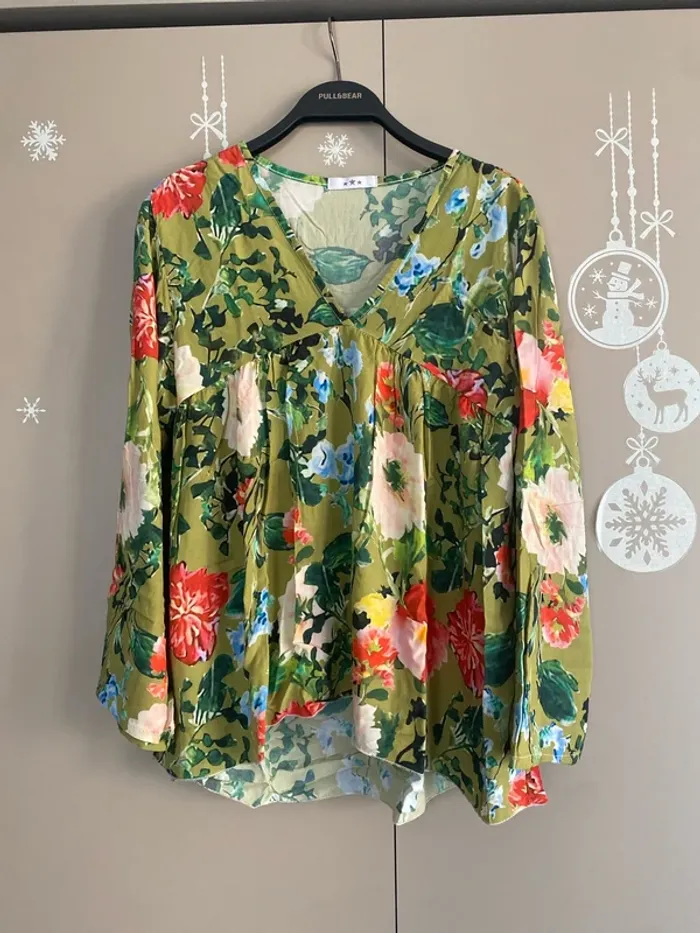 Jolie blouse fleurie - Taille M