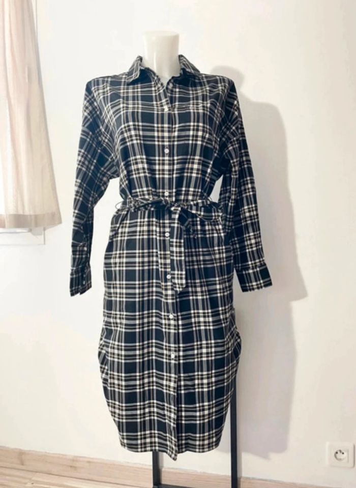 Jolie robe Tommy