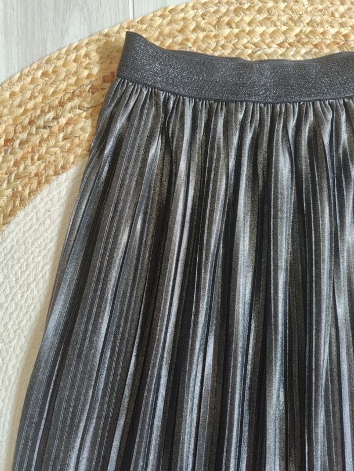 Robe plissée scintillante - photo numéro 2