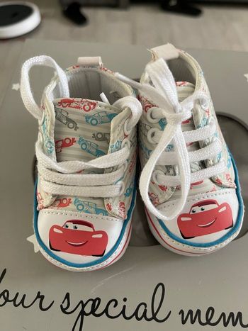 chaussures /chausson bébé T15/17 ( lots à vendre)