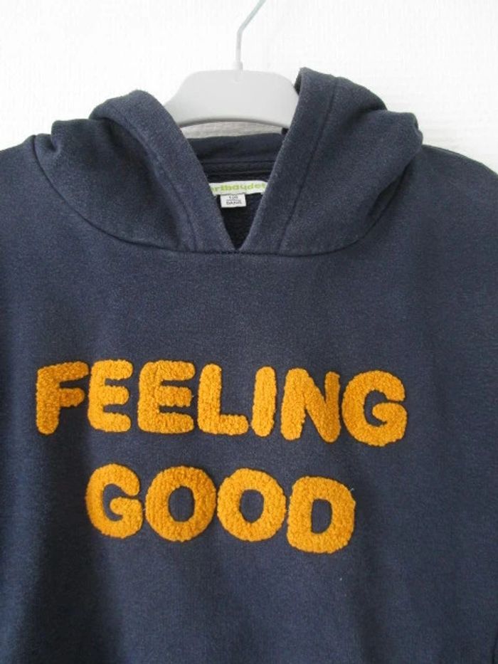 Sweat à capuche marine Vertbaudet 8 ans TBE - photo numéro 3