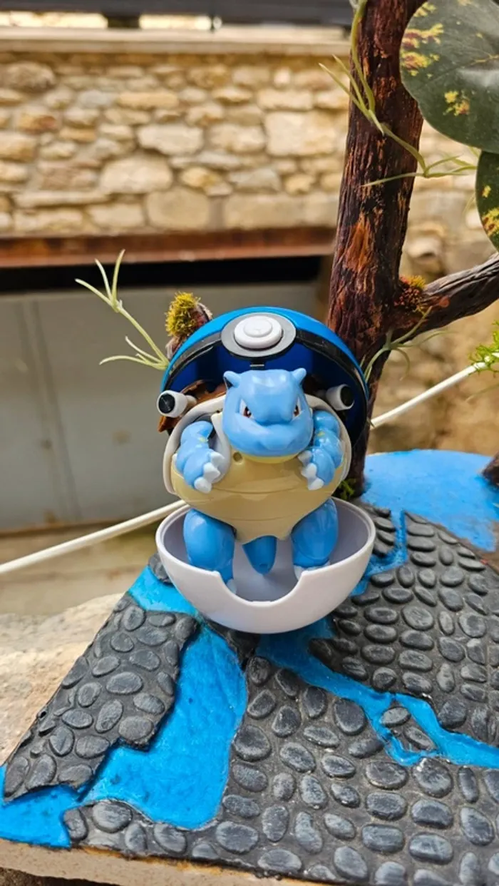 Super figurine Pokemon pliable en boule tortank avec ca super ball - photo numéro 8