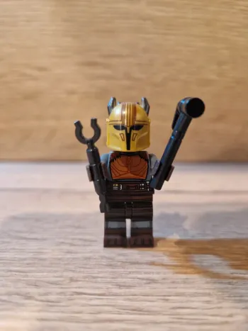 Figurine type lego La Forgeronne Mandalorian star wars