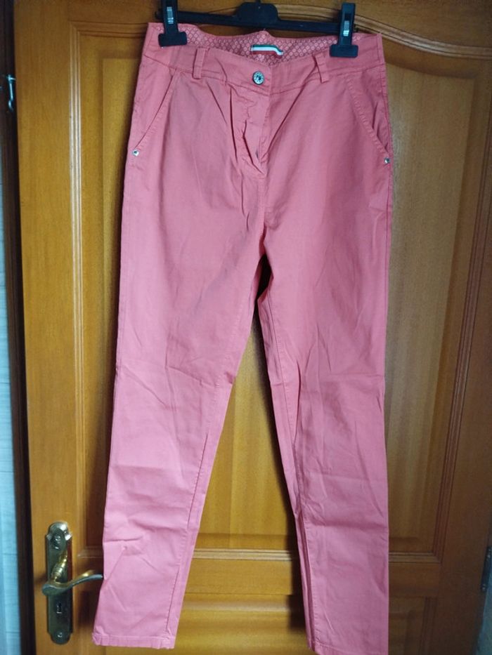 Chino femme