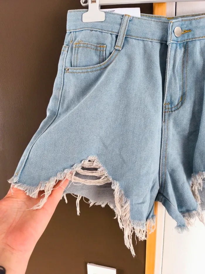 Short bleu clair femme XL - photo numéro 2