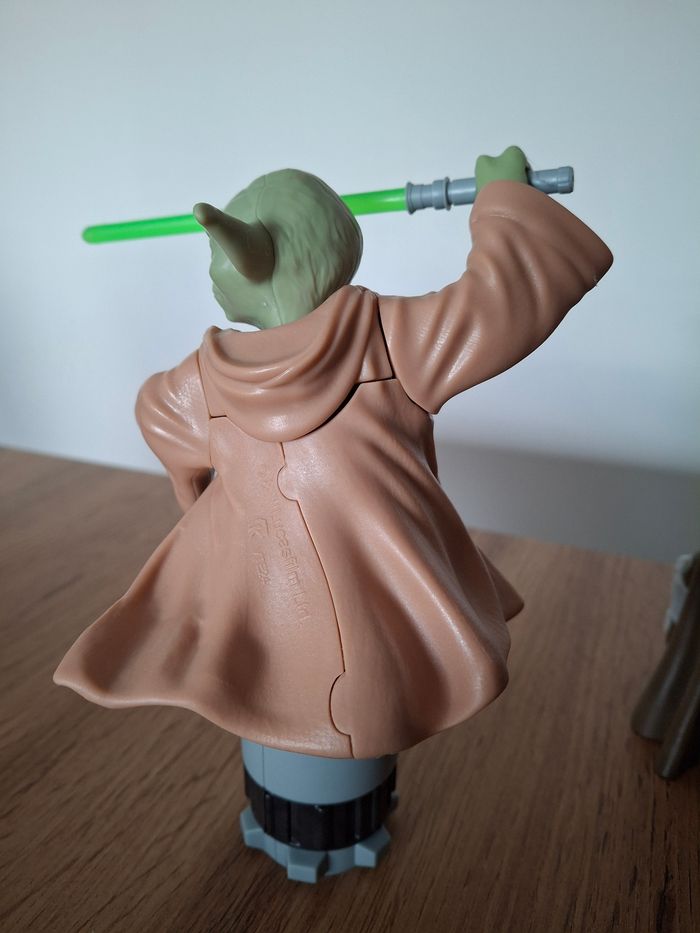 Figurines Yoda et Mandalorian - photo numéro 6