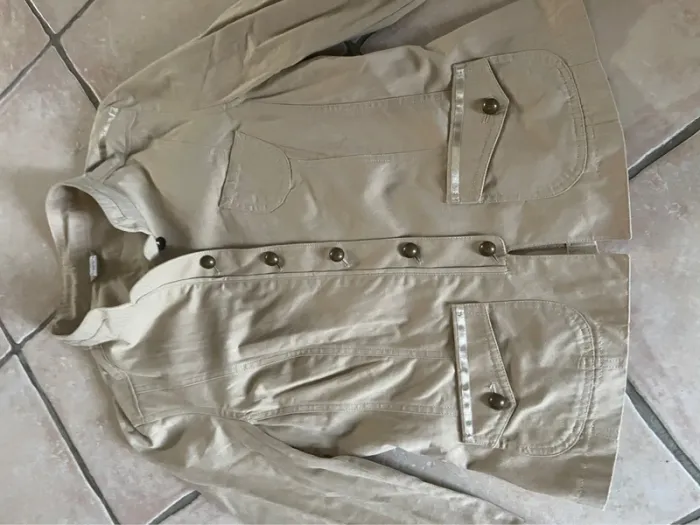 Superbe blazer en 42 de la boutique M&SMODE en excellent état avec de jolis détails - photo numéro 14