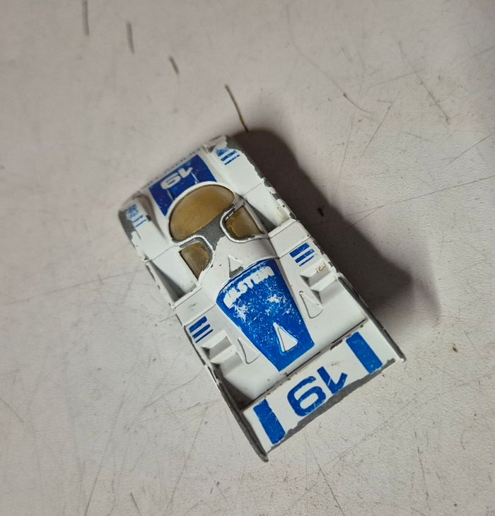 Voiture miniature MC toys porsche 956 blanche et bleu vintage - photo numéro 5