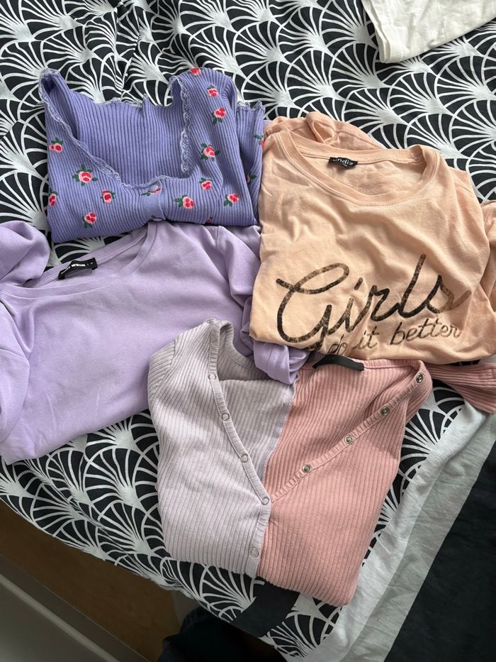 Lot de petit haut en M pour femme - photo numéro 3