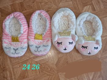 Lot 2 paire chausson 24.26