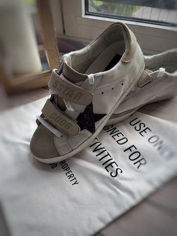 Golden goose