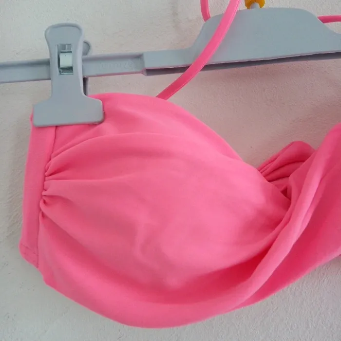 Haut de maillot de bain femme ou jeune fille - photo numéro 4