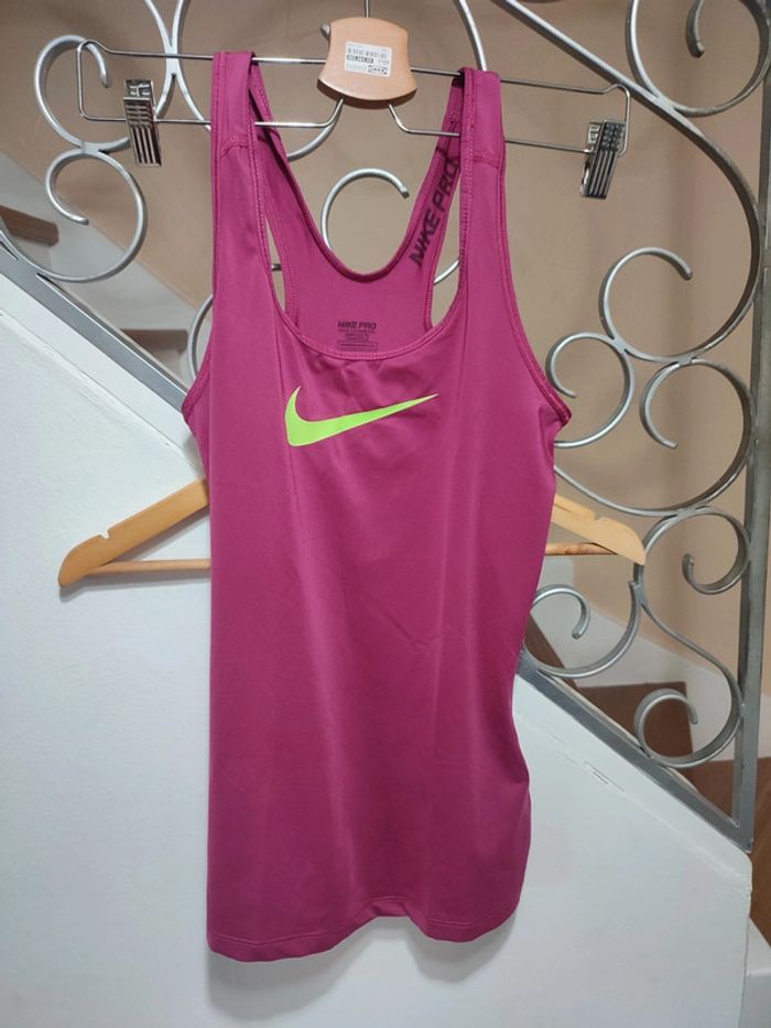 Haut de sport Nike pro taille XS