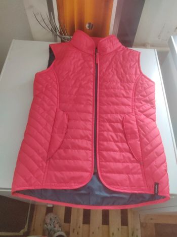 Doudoune sans manches taille 10 ans