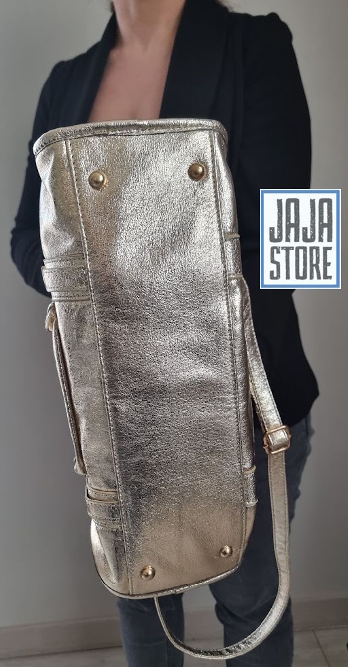 Grand sac à main doré brillant (cours, ville)idéal St Valentin💖 - photo numéro 6