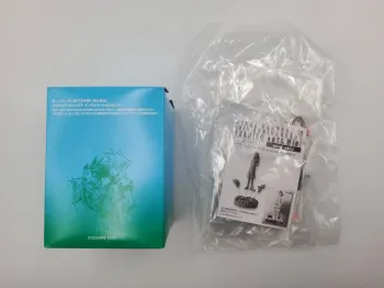 Final Fantasy VII 10th Anniversary Trading Arts Mini Figure – Aerith Gainsborough