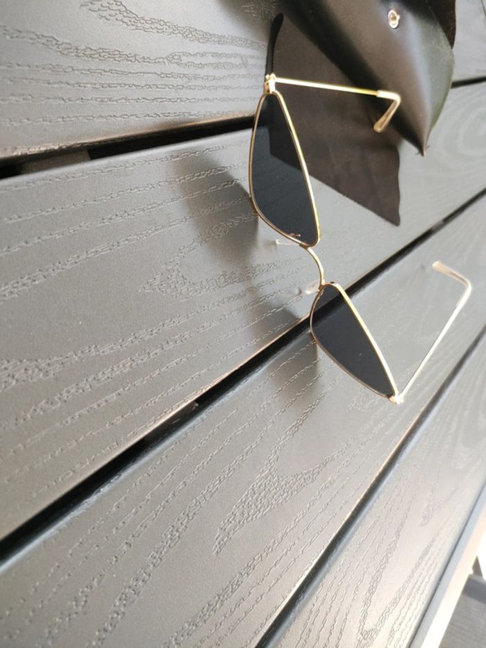 lunettes de soleil neuve