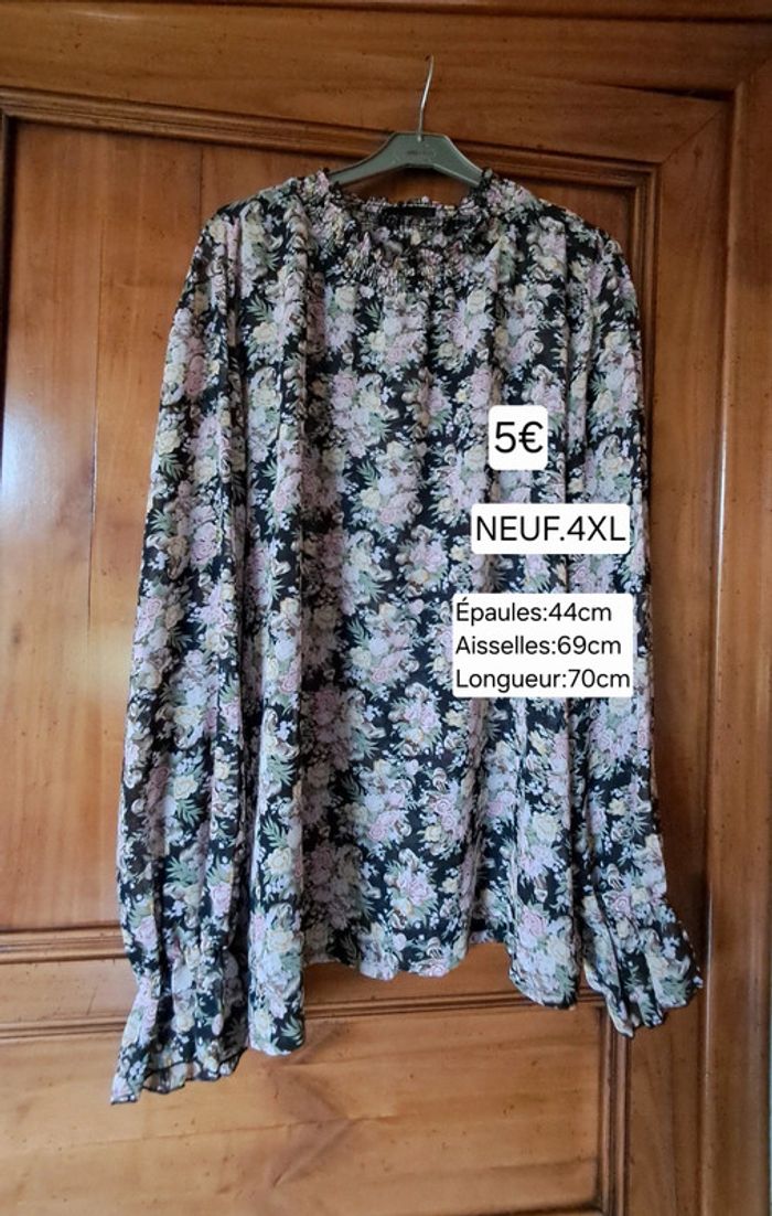 Blouse NEUVE pour femme taille 4XL