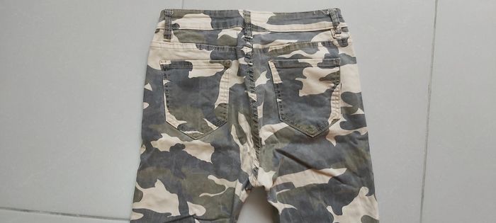 Jeans troué 40 L - photo numéro 8