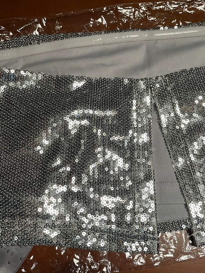 Top bandeau argenté Loavies neuf taille M - photo numéro 16