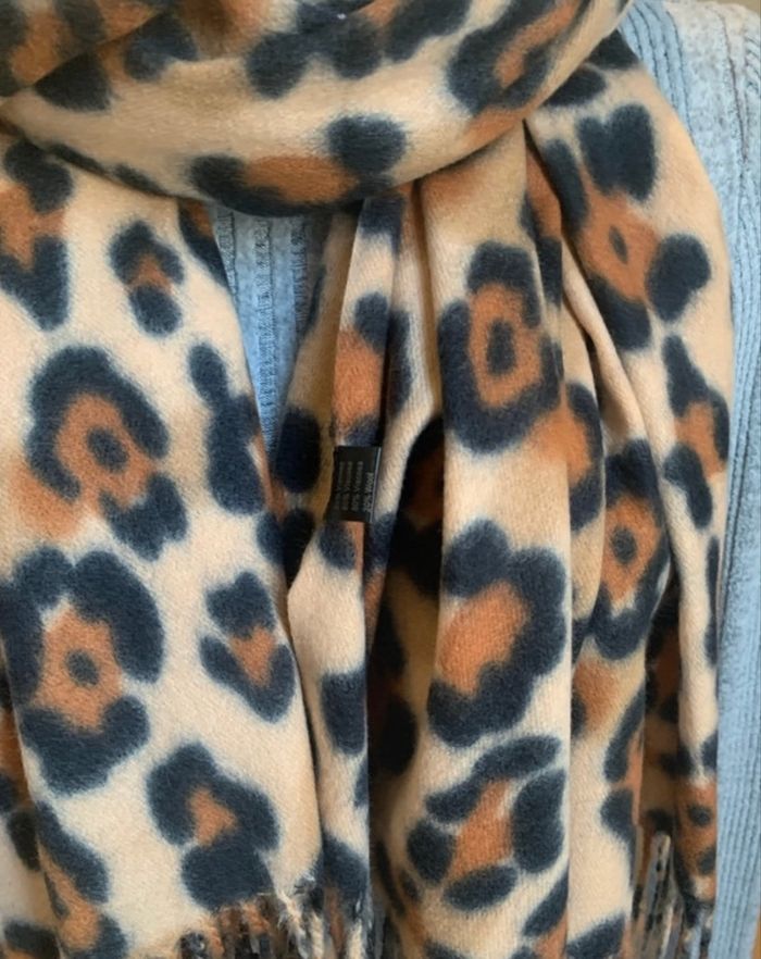 Écharpe très douce léopard camel - photo numéro 2
