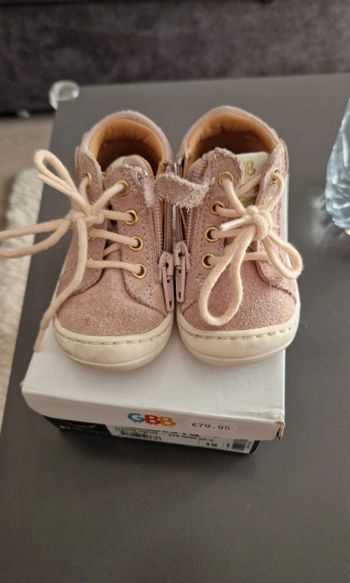 Chaussures GBB rose