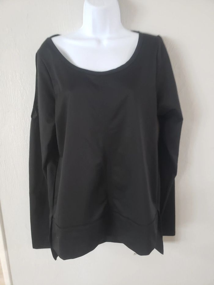 Tee shirt manche longue ouverte