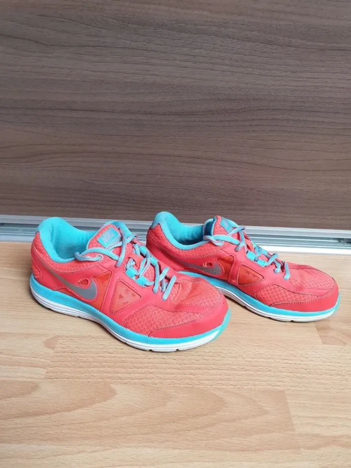 Baskets nike - photo numéro 3